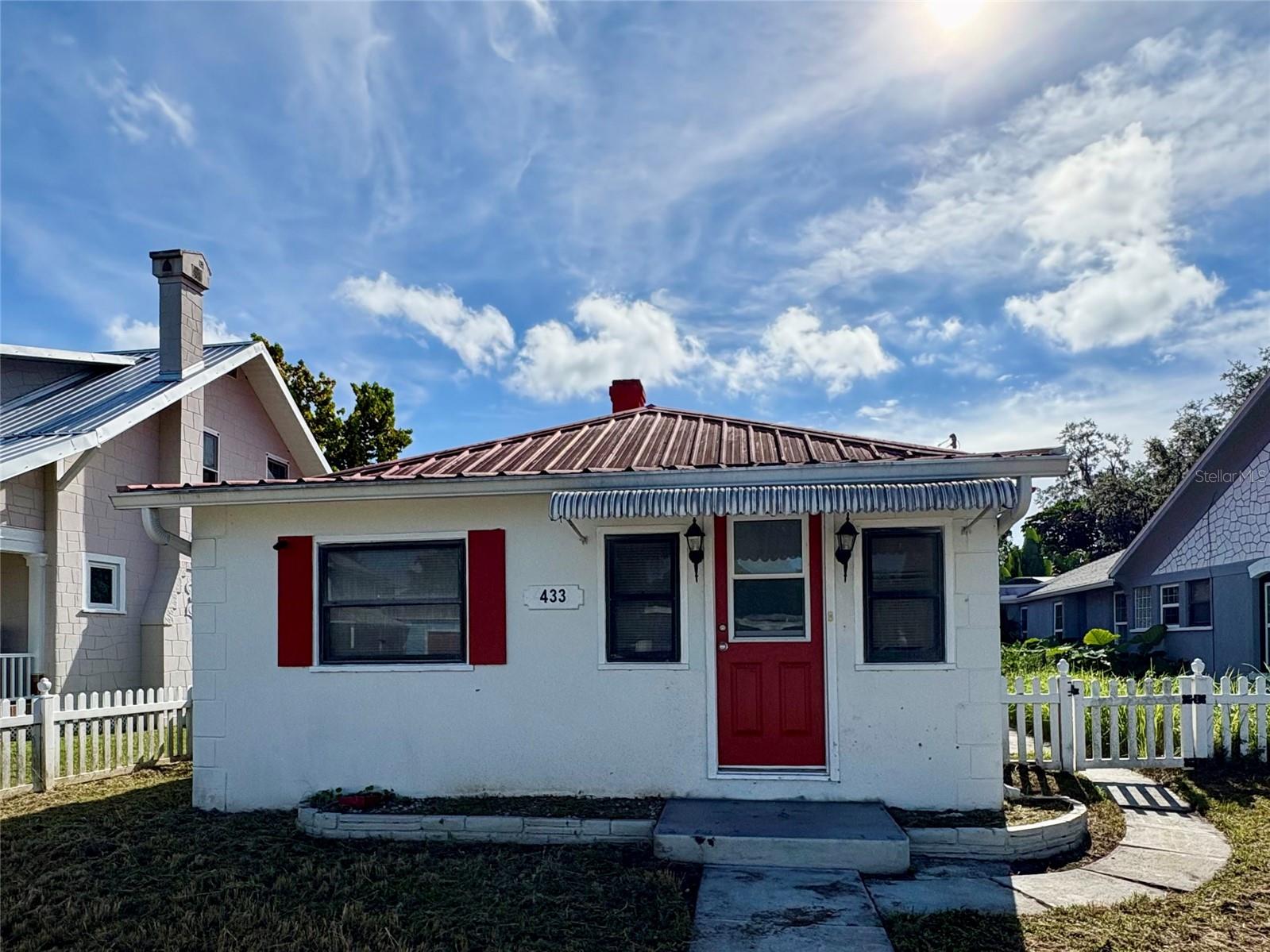 433 Pennsylvania Ave Property Photo 1