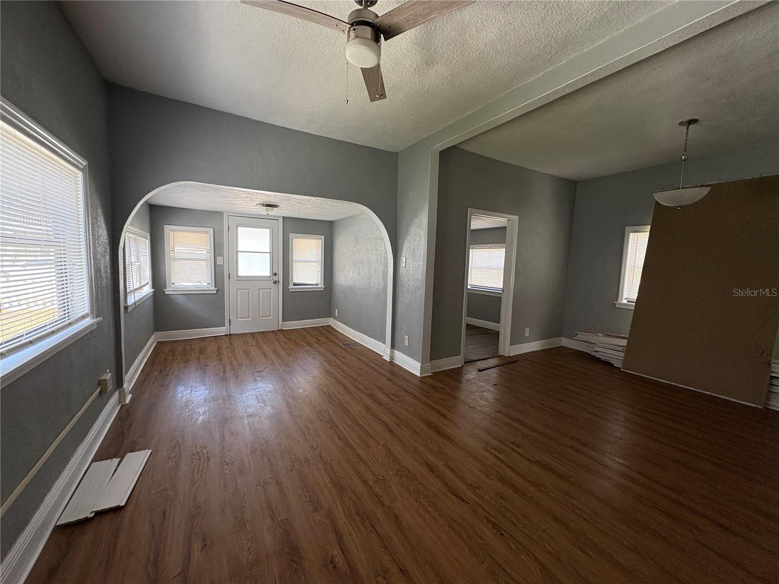 433 Pennsylvania Ave Property Photo 15