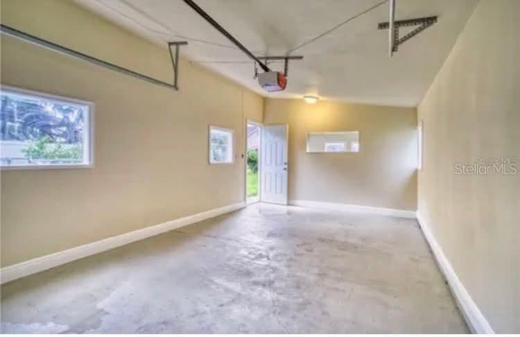 433 Pennsylvania Ave Property Photo 28