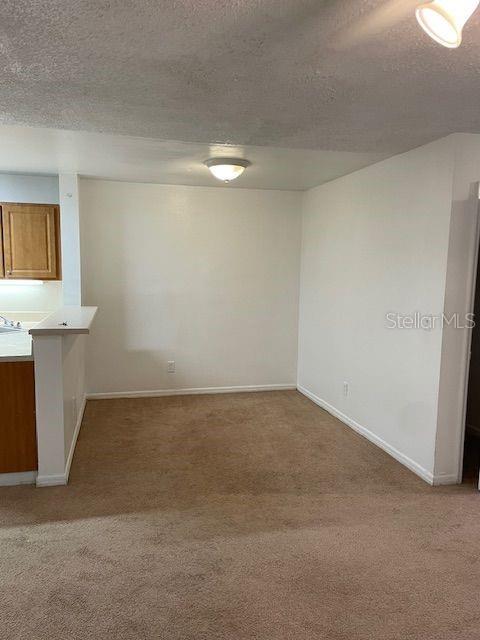 6052 Westgate Dr #102 Property Photo 6