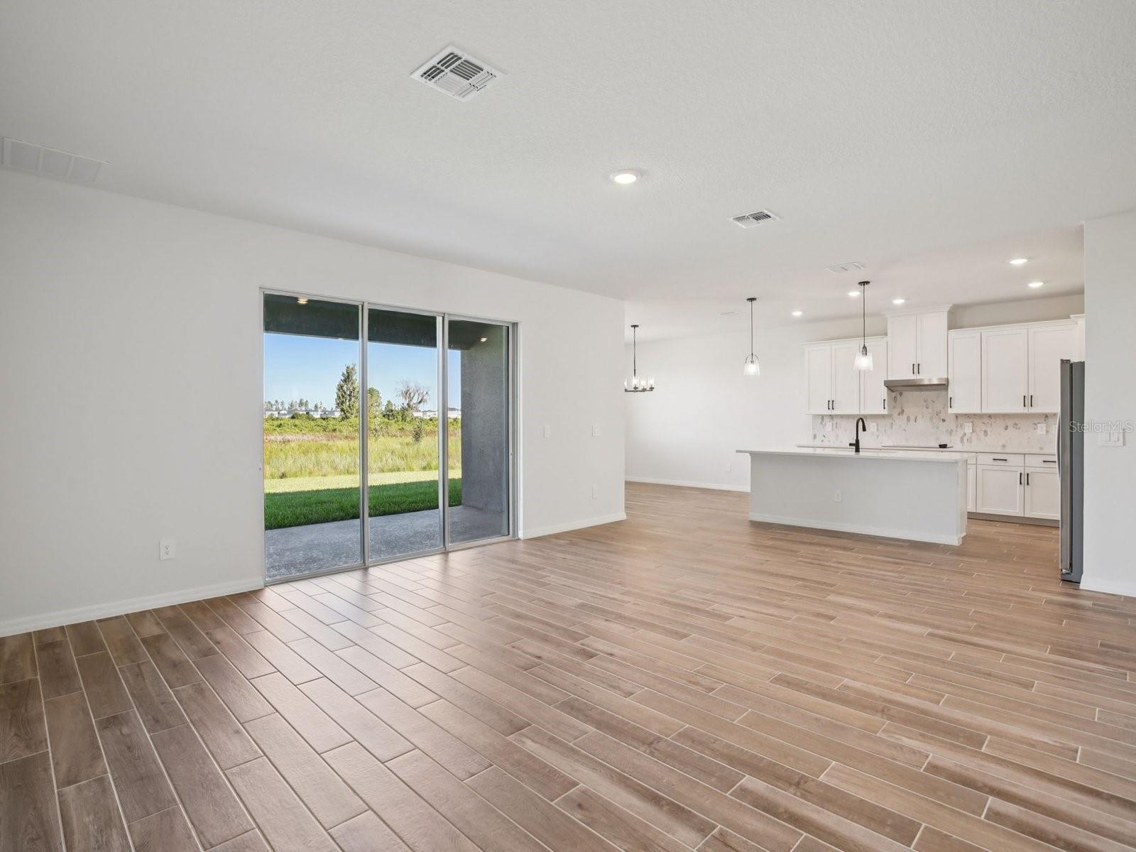 1922 Coolridge Pl Property Photo 10