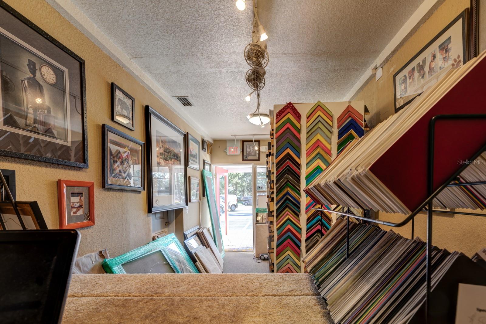 0 Usa Property Photo 6