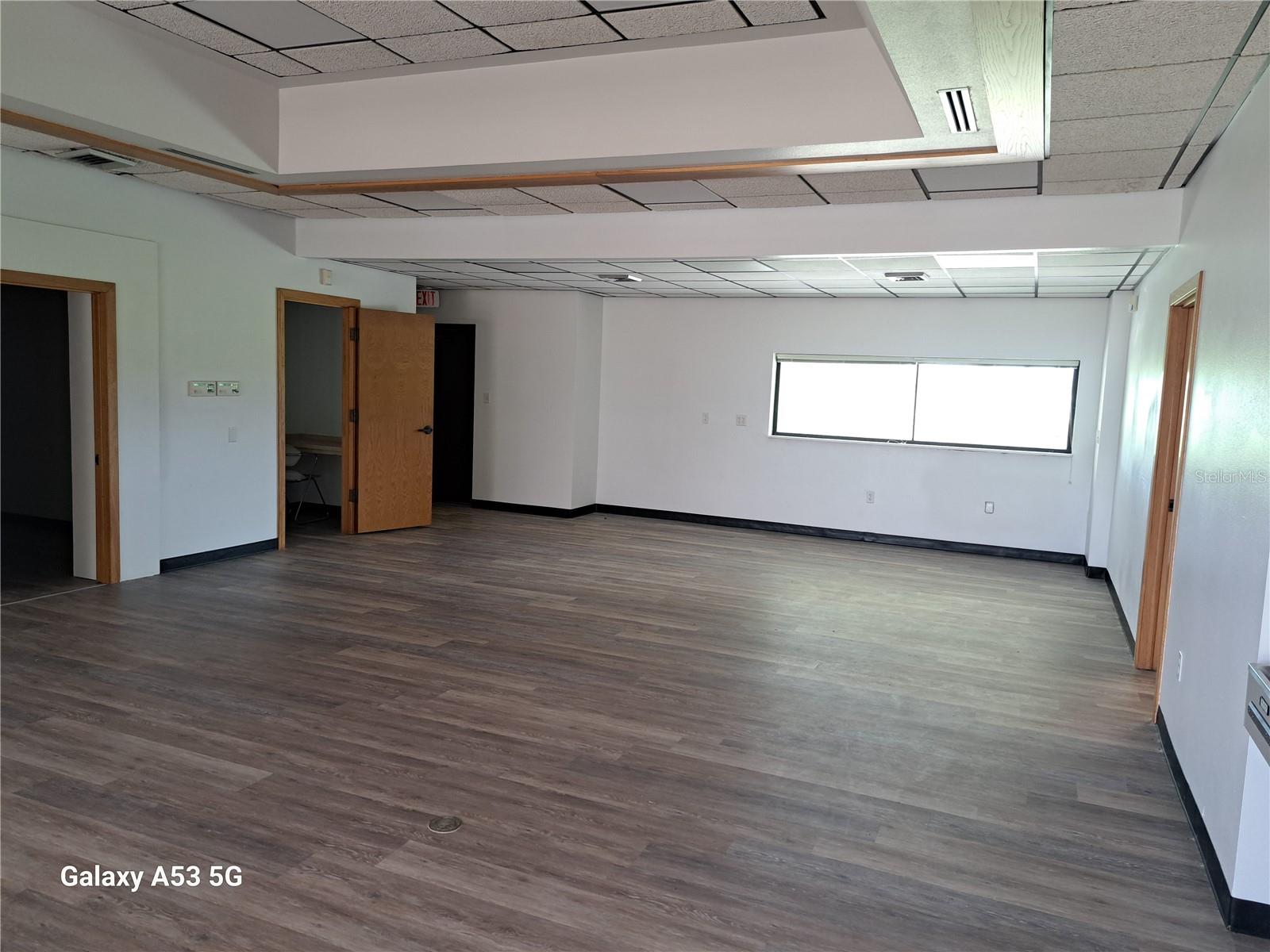 6481 Deland Ave Property Photo 8