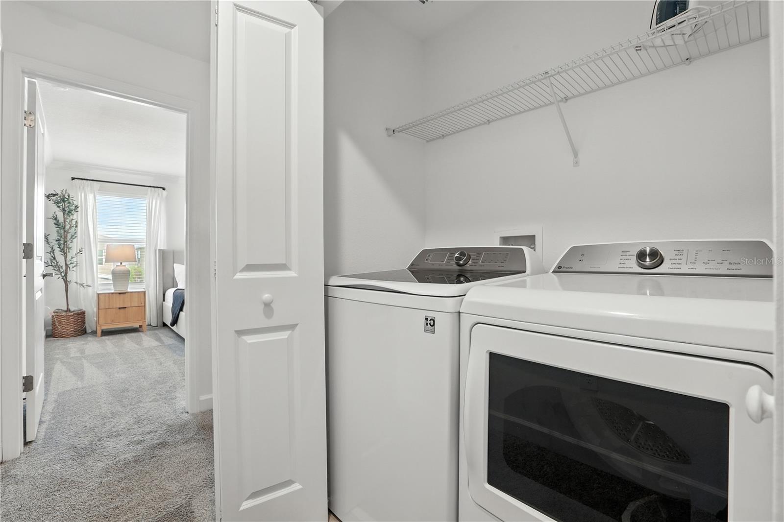 1156 Kingsbarn St Property Photo 18