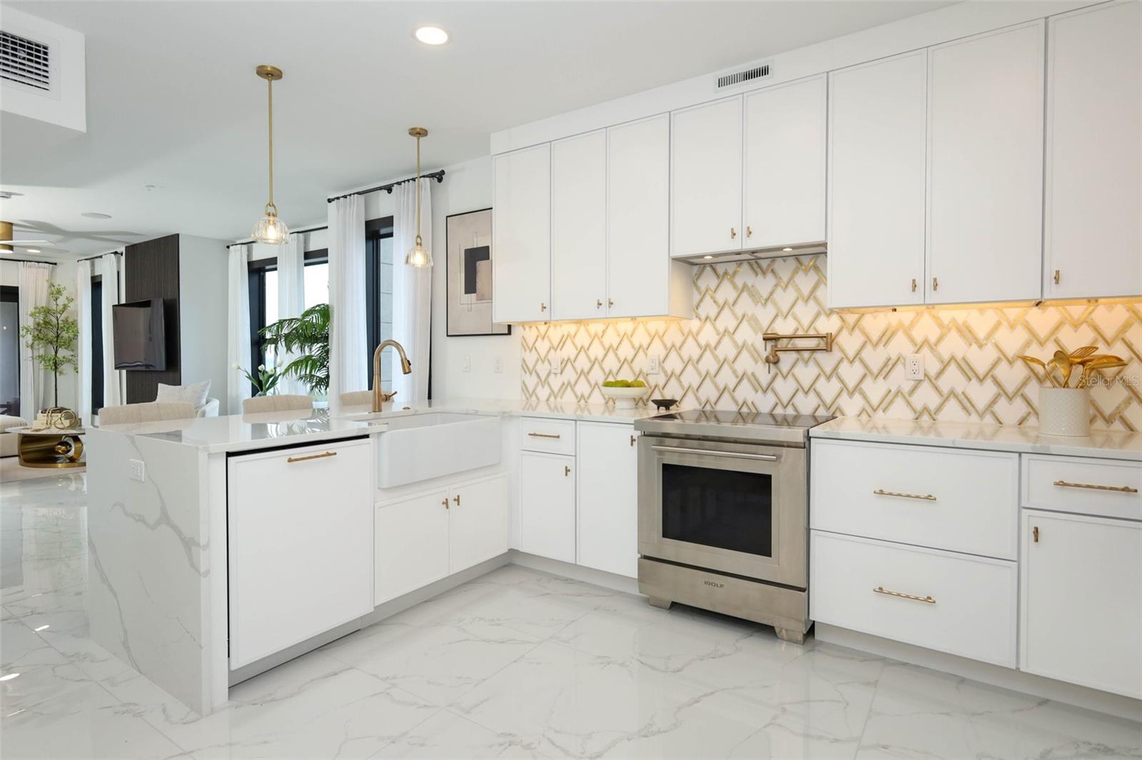 2360 Ocean Shore Blvd #6 Property Photo 17