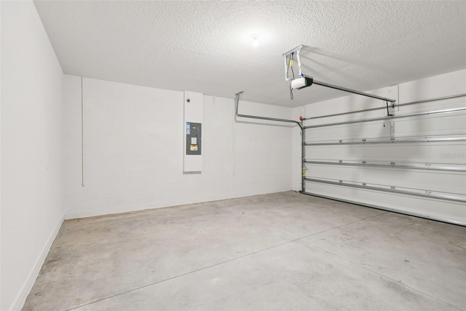 2867 Hornbill Dr Property Photo 24