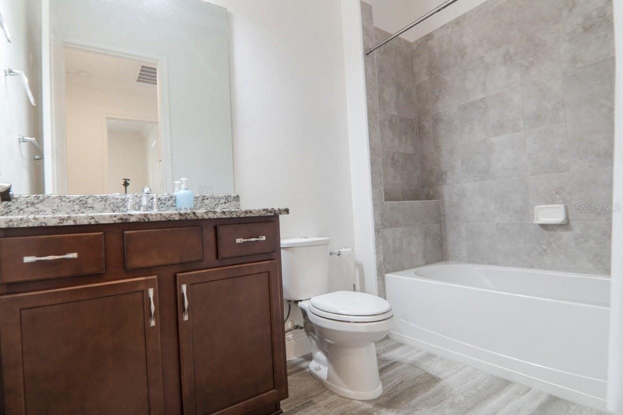 2491 Yellow Brick Rd Property Photo 13