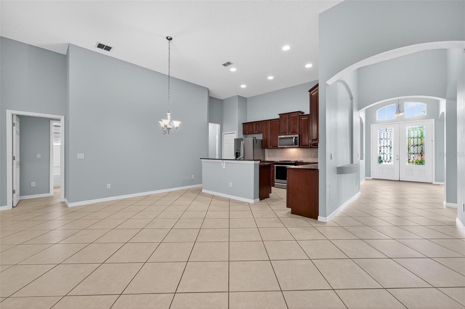 7296 Vista Park Blvd Property Photo 18