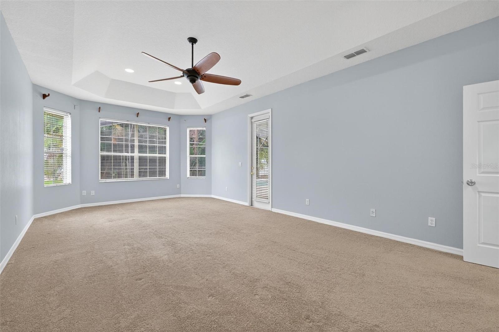 7296 Vista Park Blvd Property Photo 30