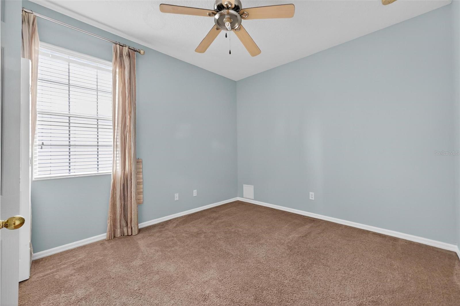 7296 Vista Park Blvd Property Photo 44