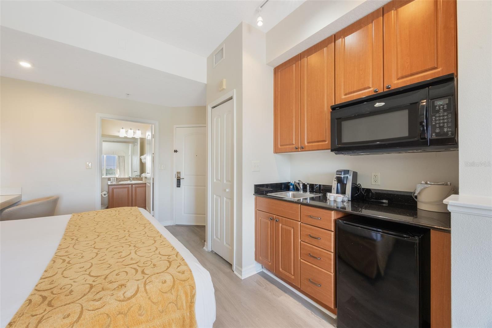 7383 Universal Blvd #607 Property Photo 15