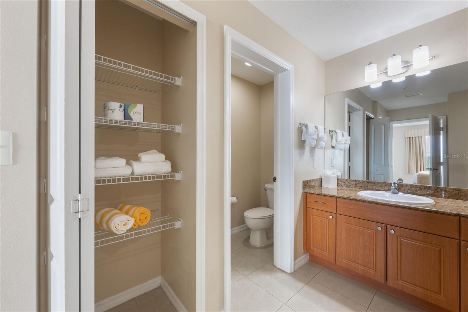 7383 Universal Blvd #607 Property Photo 32