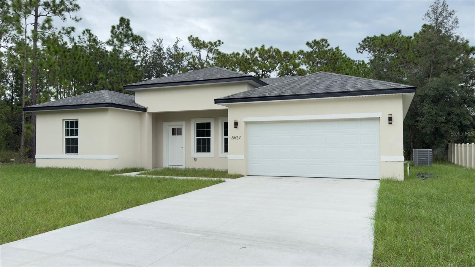 6627 N Huntington Ter Property Photo 1