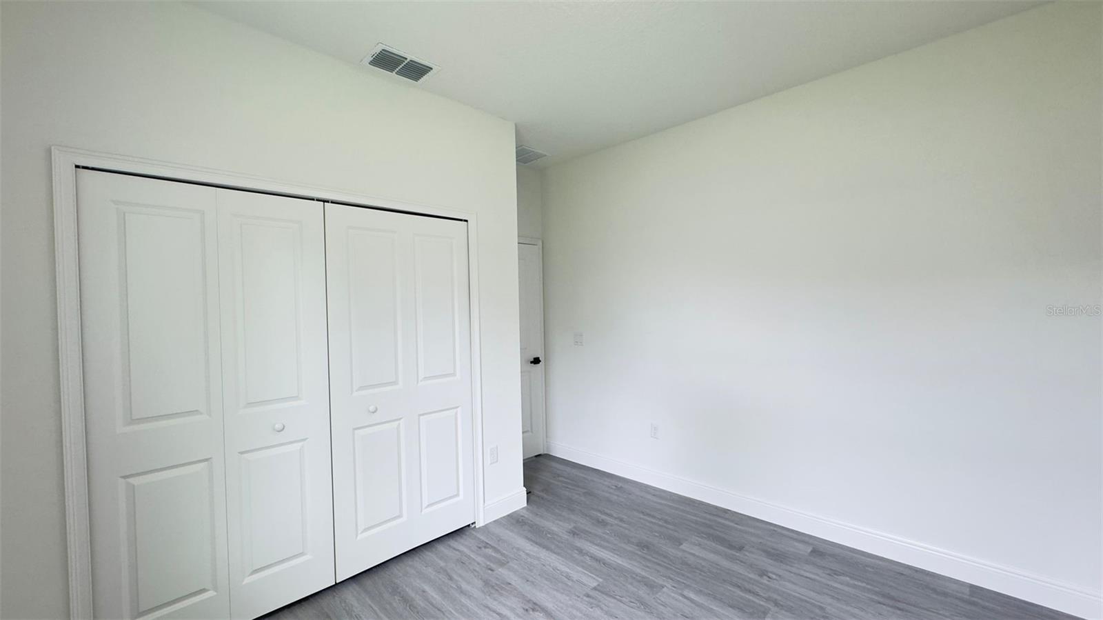 2827 W Xenox Dr Property Photo 20