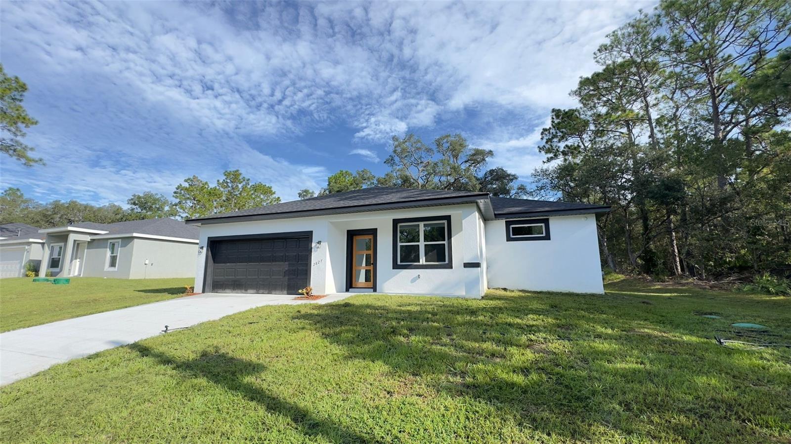 2827 W Xenox Dr Property Photo 28
