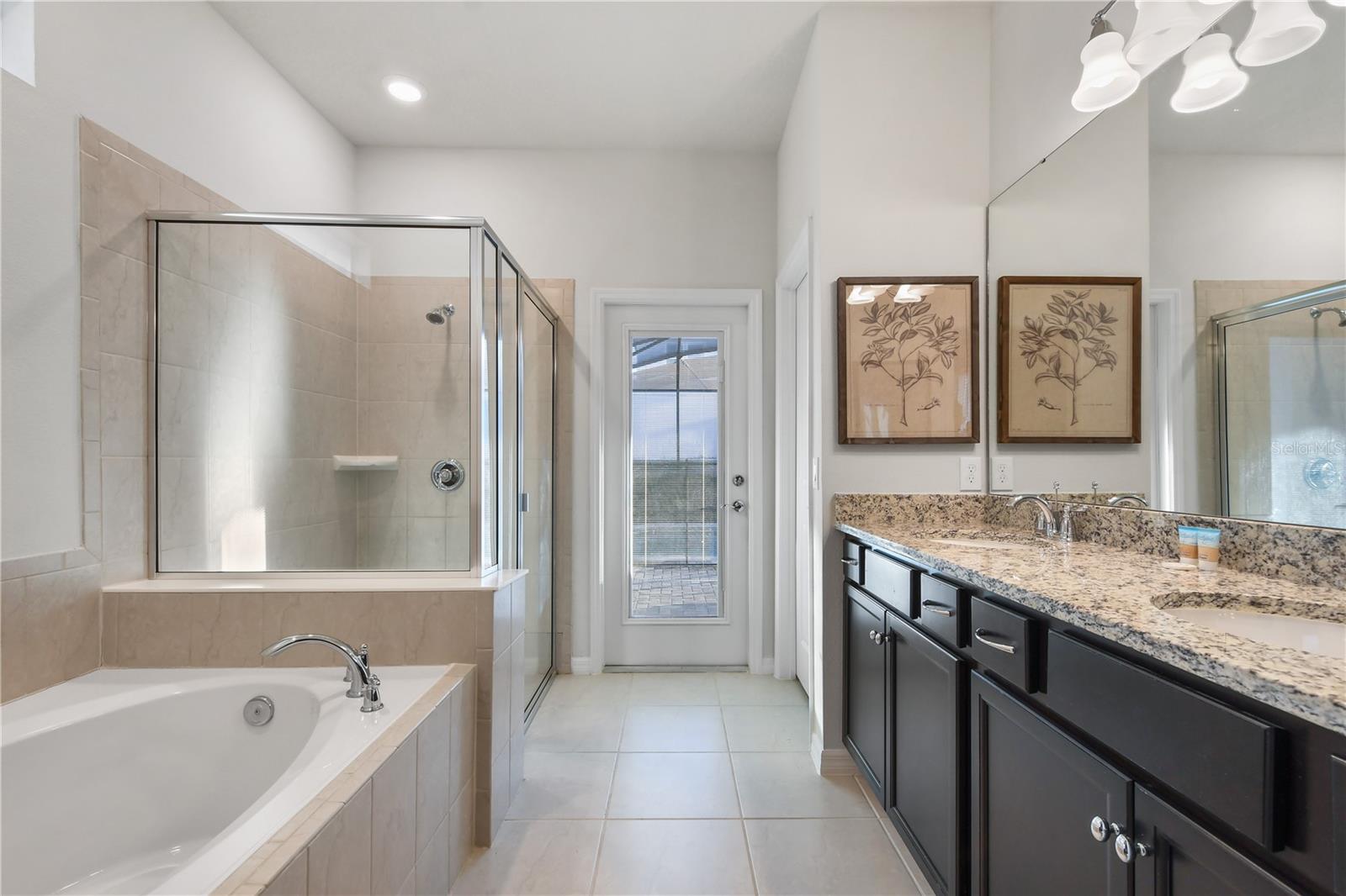 2060 Lelani Cir Property Photo 30