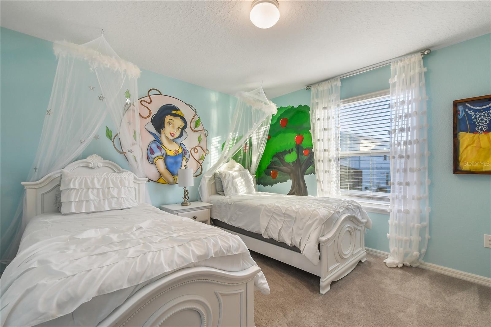 2060 Lelani Cir Property Photo 41