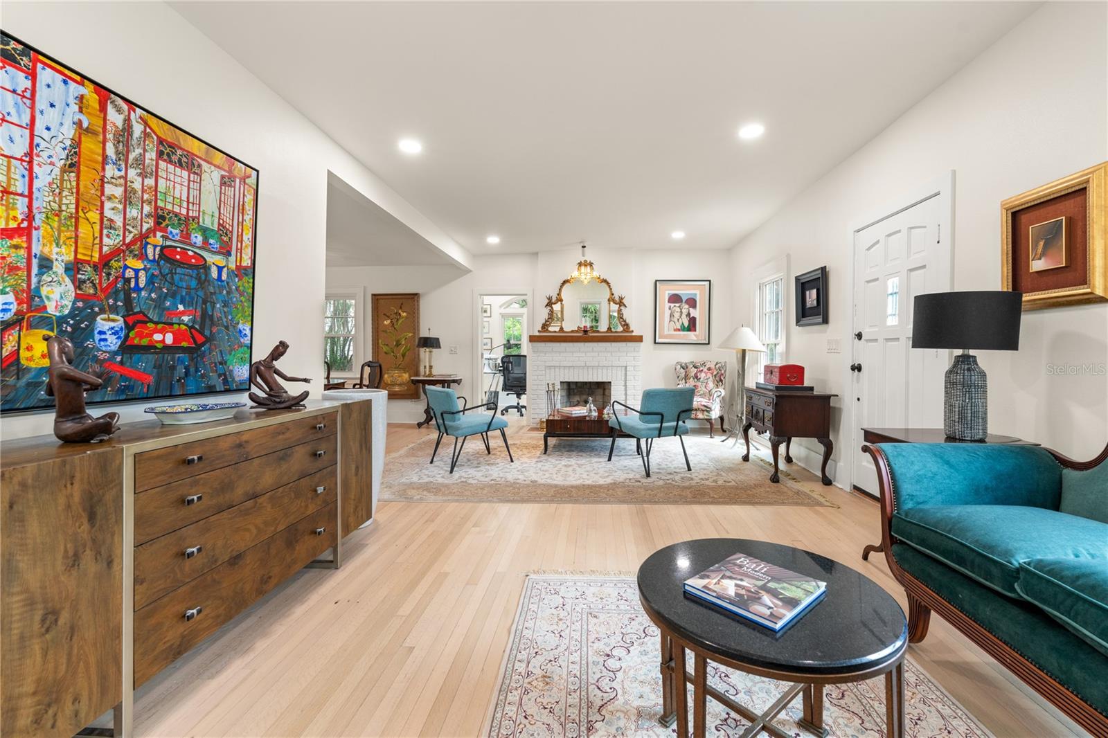 1408 E Church St Property Photo 8