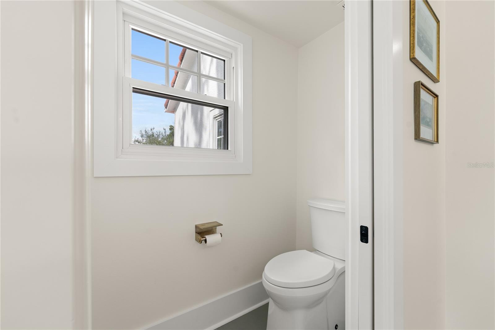 1408 E Church St Property Photo 37