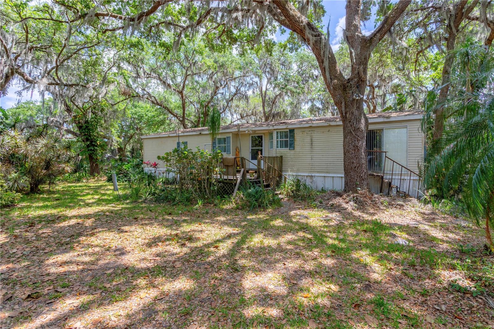 O6344072 Property Photo 1