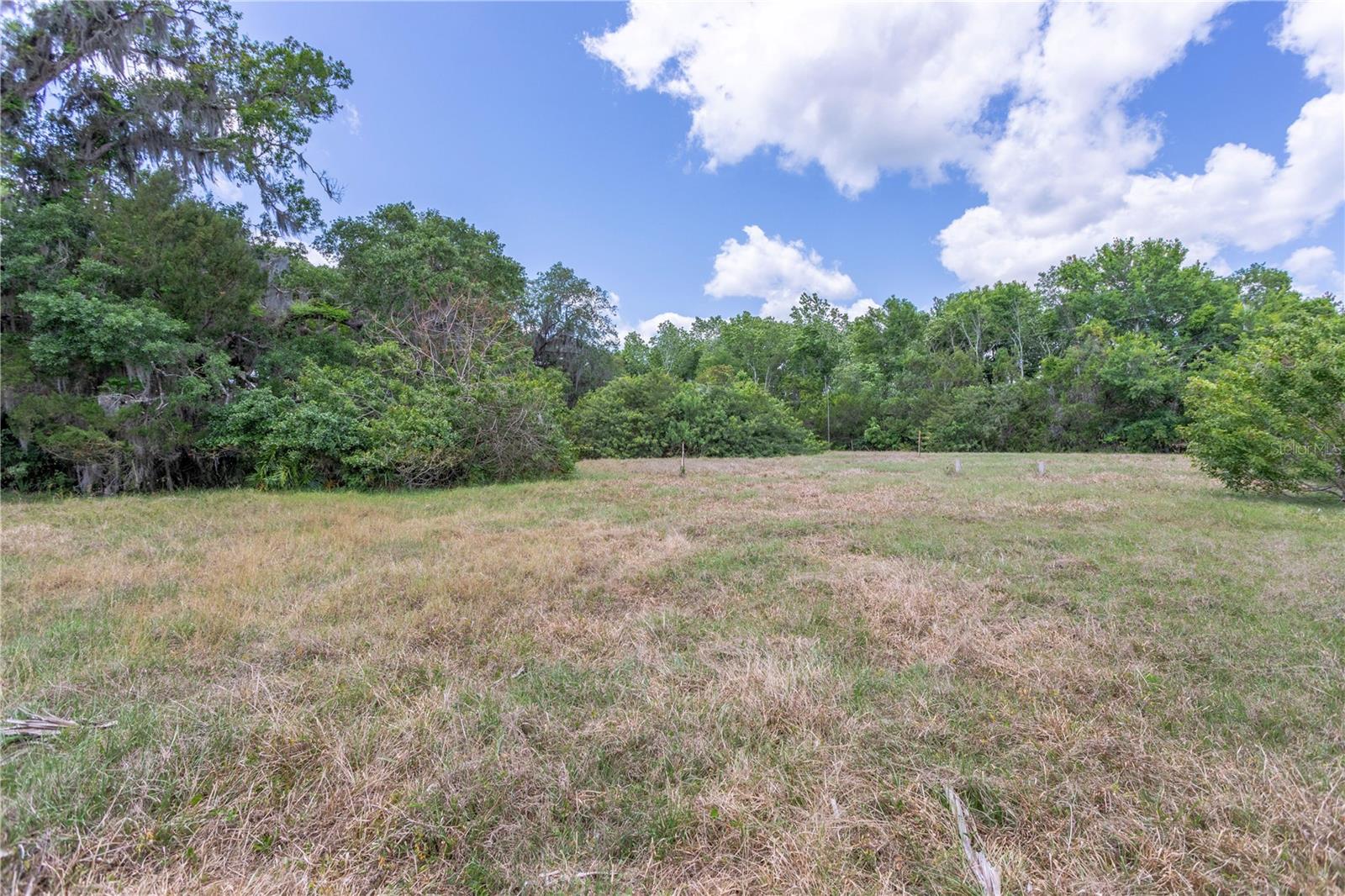 O6344072 Property Photo 19