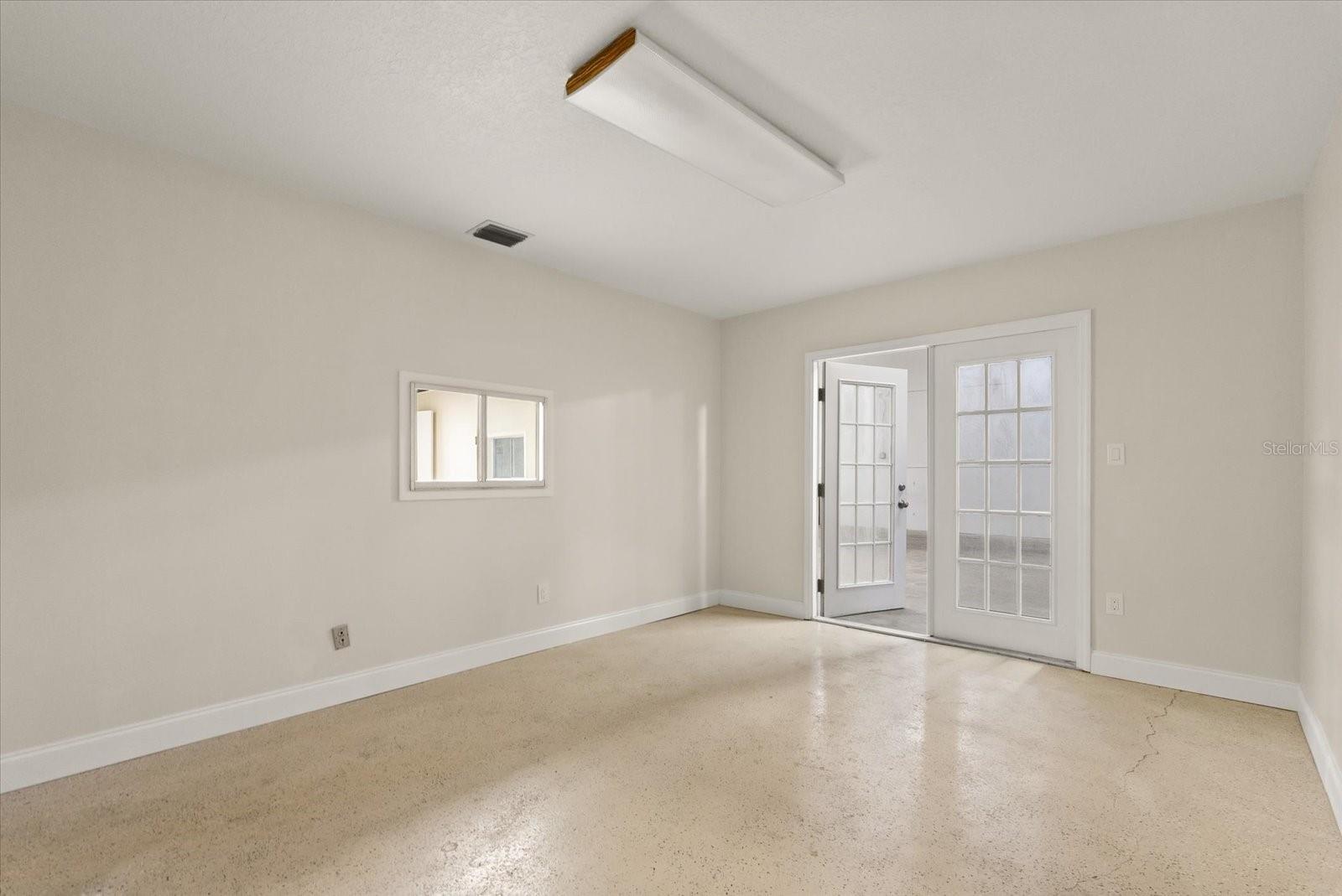260 Power Ct #100-150 Property Photo 7