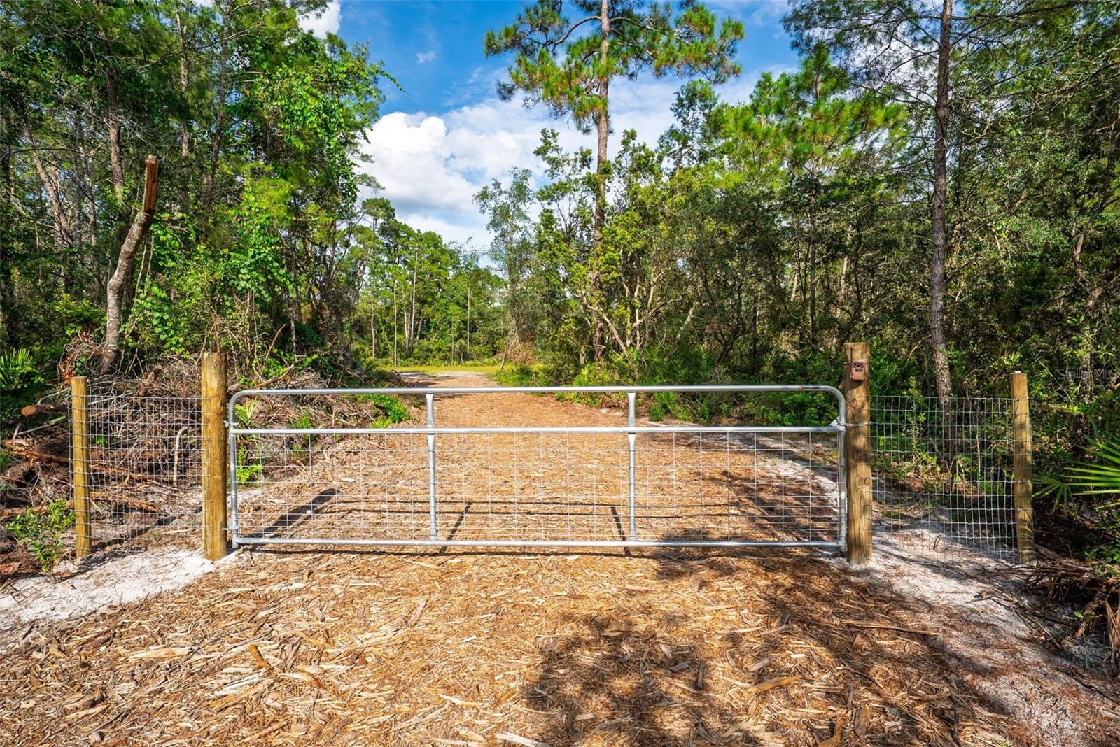 52215 State Road 19 Property Photo 11