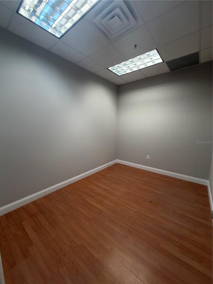 245 Bellagio Cir Property Photo 7