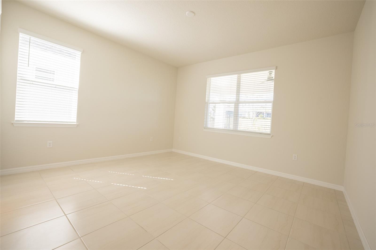 2763 Purple Meadow Ct Property Photo 18