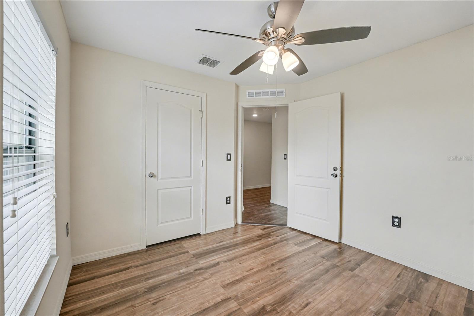 104 Jasmine Cir Property Photo 18