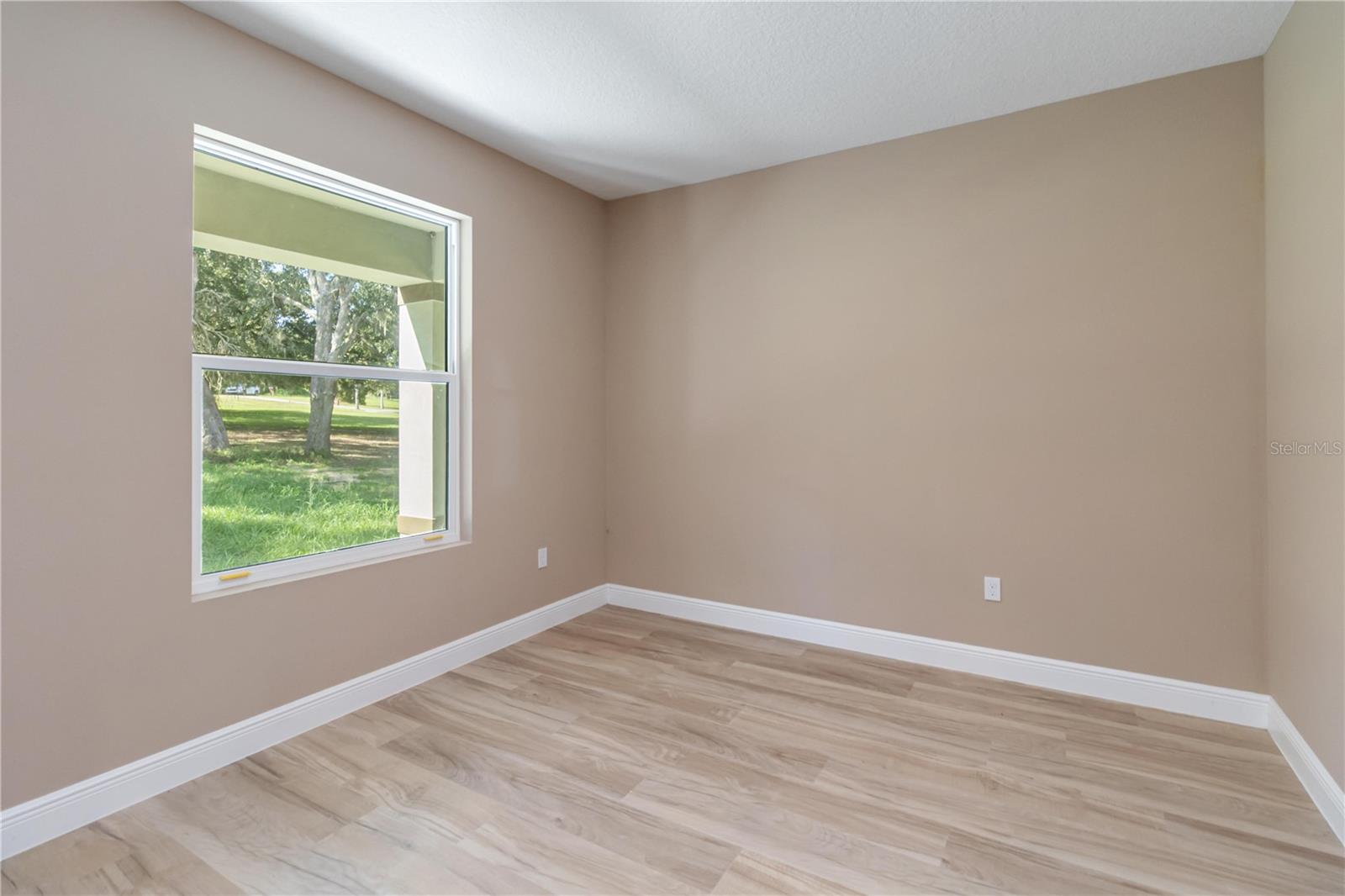 11110 Oleander Dr Property Photo 19