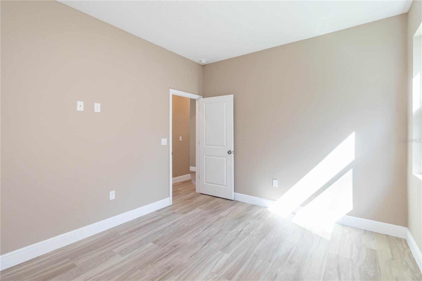 11110 Oleander Dr Property Photo 35