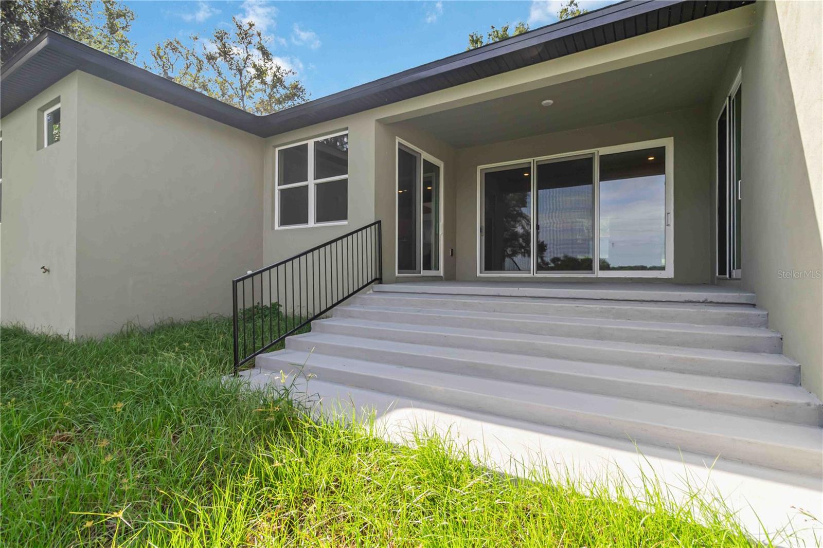 11110 Oleander Dr Property Photo 38