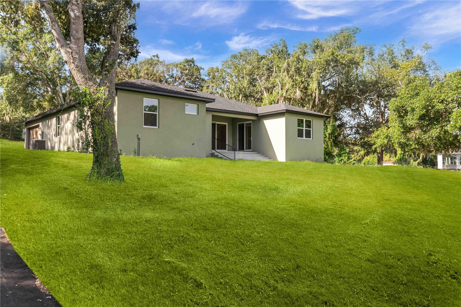 11110 Oleander Dr Property Photo 39