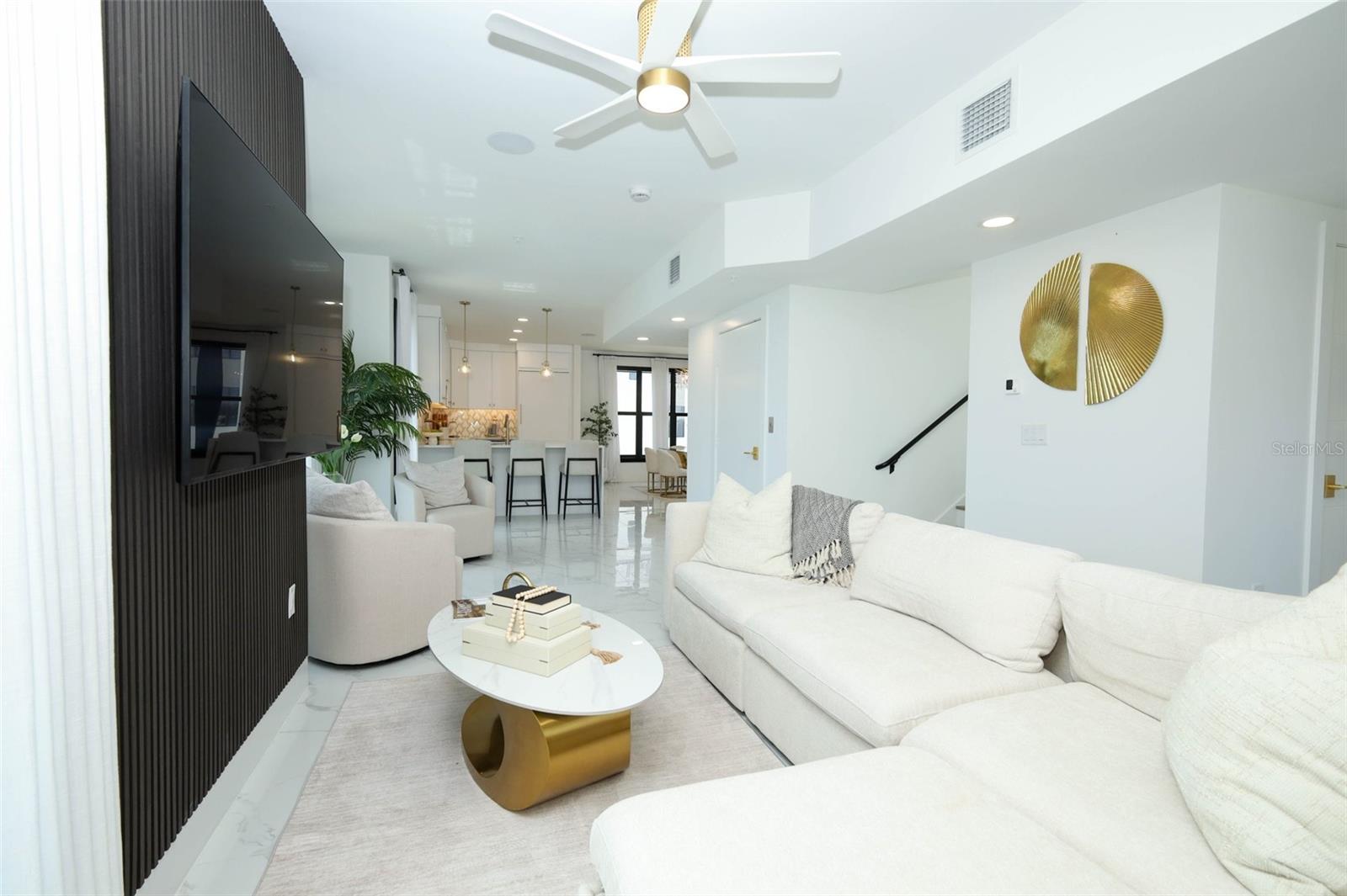 2360 Ocean Shore Blvd #18 Property Photo 24