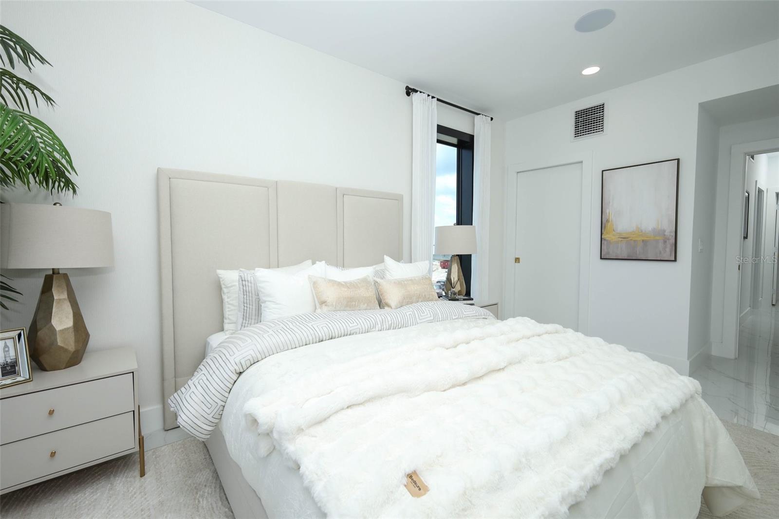 2360 Ocean Shore Blvd #18 Property Photo 31