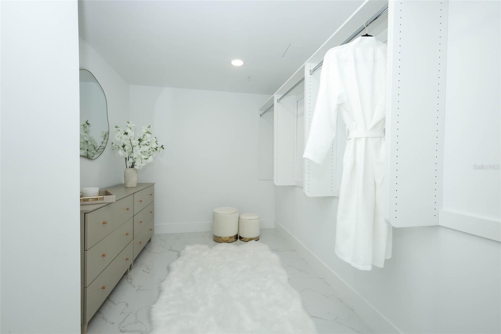 2360 Ocean Shore Blvd #18 Property Photo 32