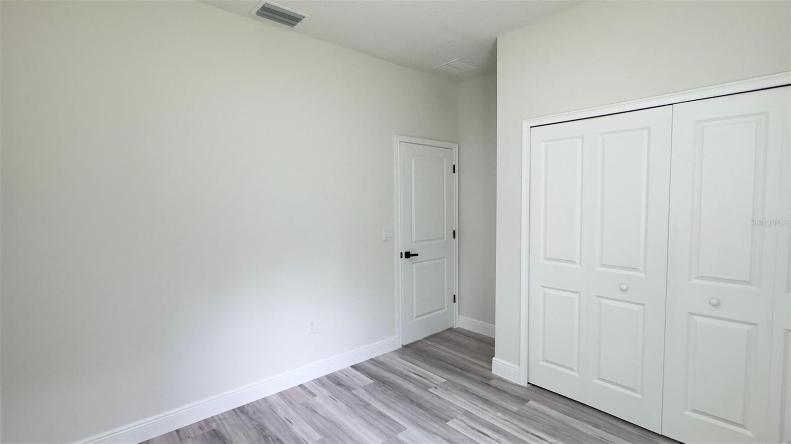 3462 W Century Blvd Property Photo 15