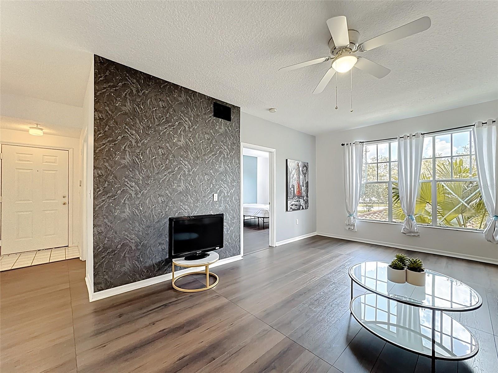 5548 Metrowest Blvd #209 Property Photo 5