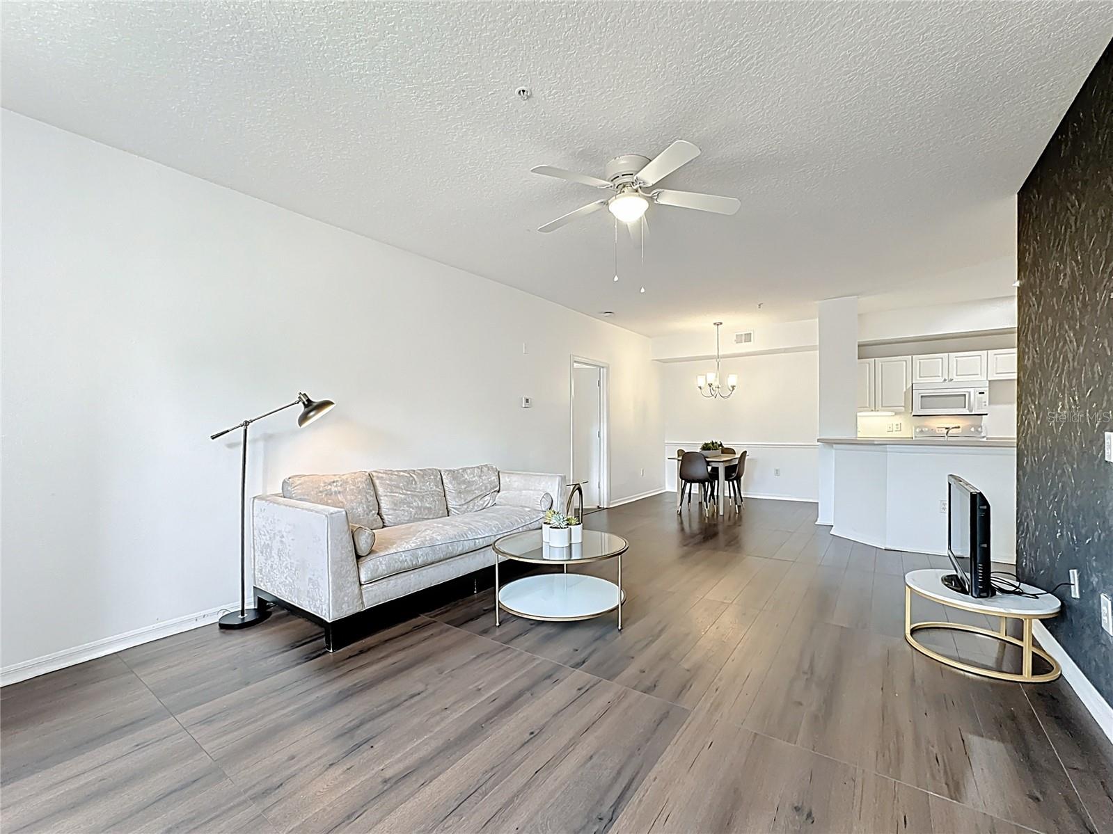 5548 Metrowest Blvd #209 Property Photo 7