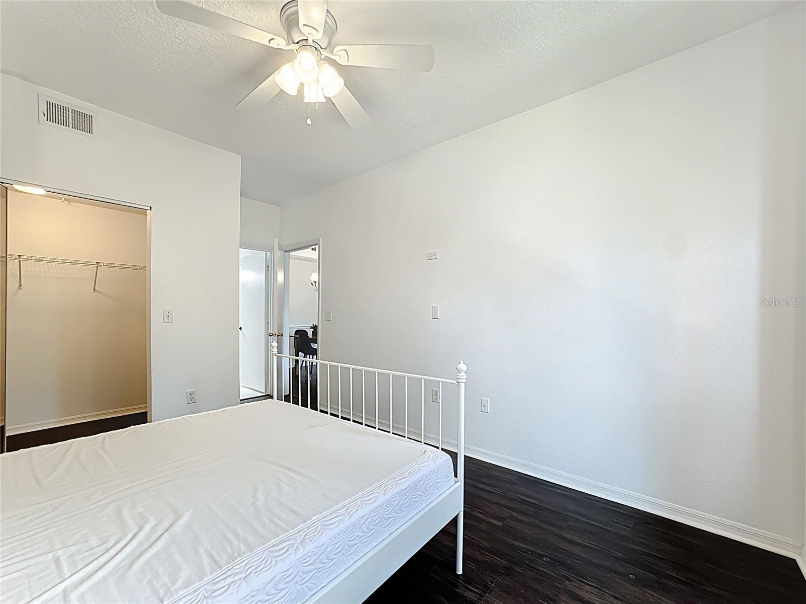 5548 Metrowest Blvd #209 Property Photo 16