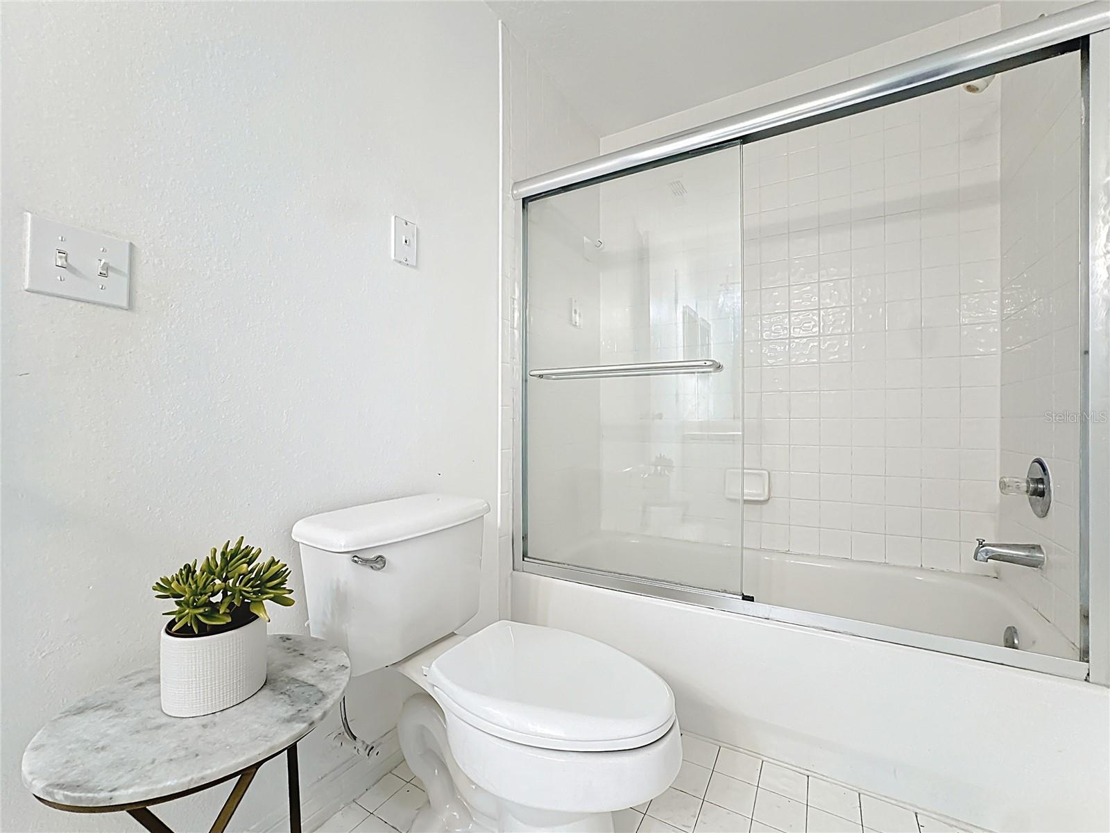 5548 Metrowest Blvd #209 Property Photo 25
