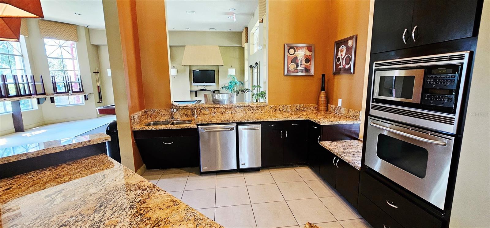 5548 Metrowest Blvd #209 Property Photo 37