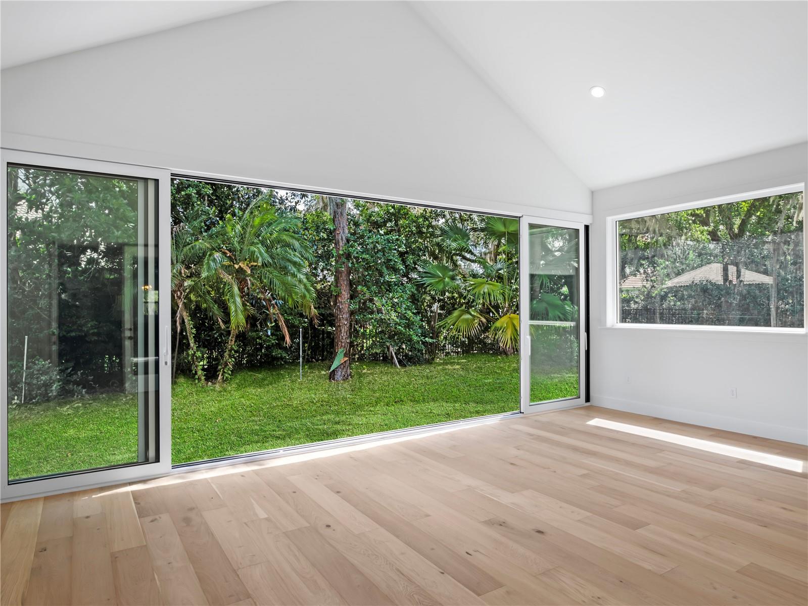 10457 Cromwell Grove Ter Property Photo 14