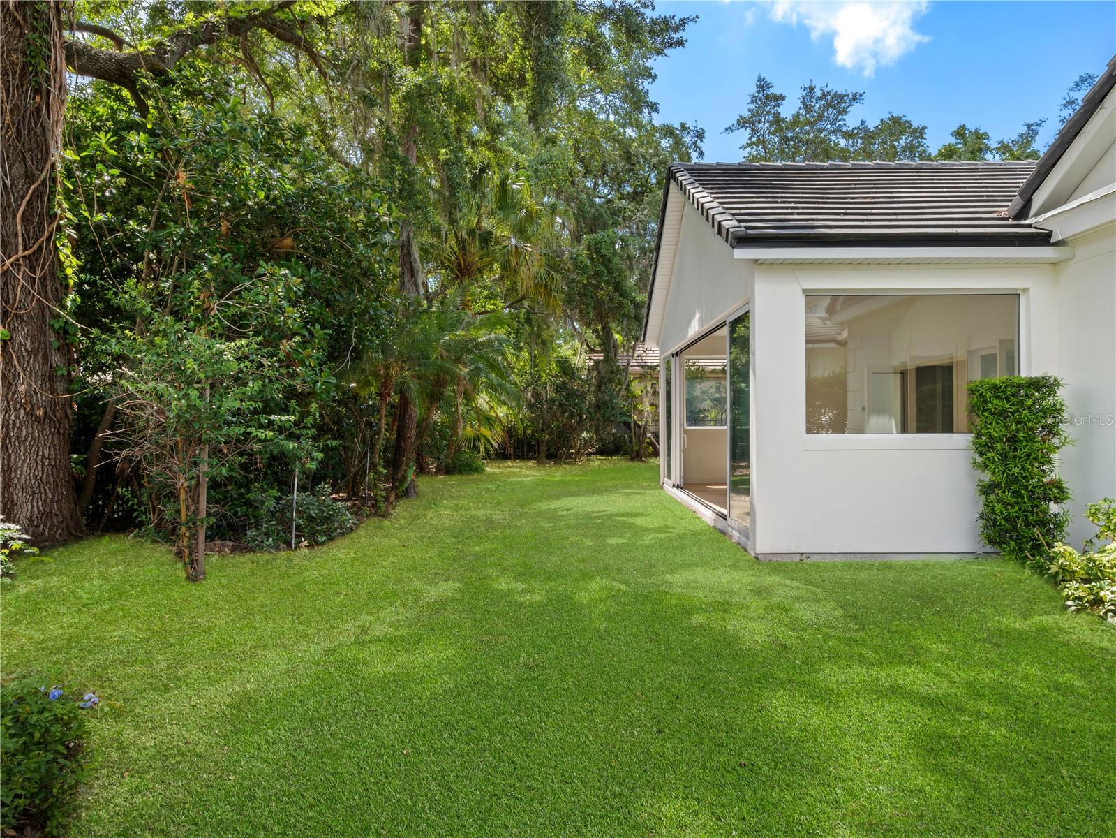 10457 Cromwell Grove Ter Property Photo 30