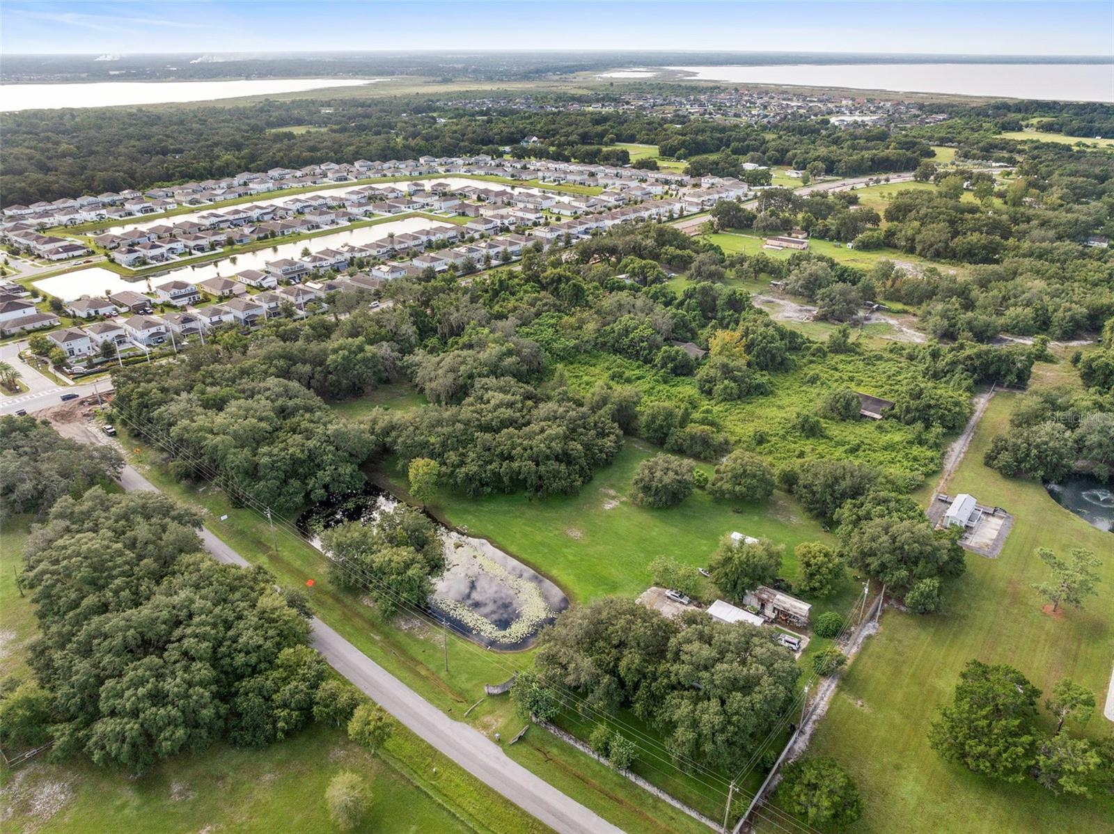 4345 Boggy Creek Rd Property Photo 8