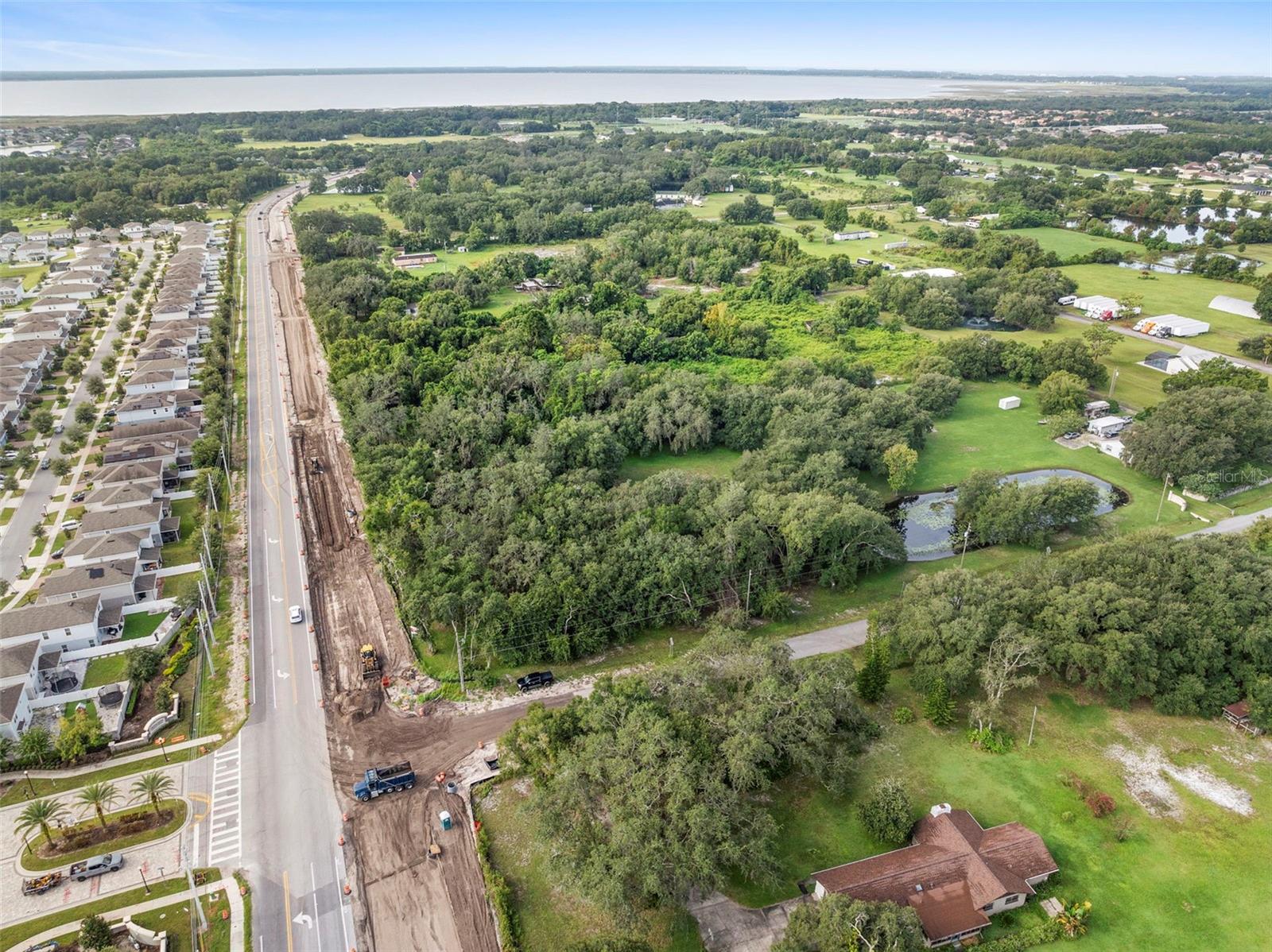 4345 Boggy Creek Rd Property Photo 10