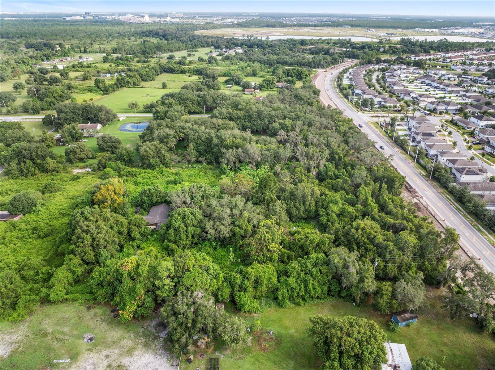 4345 Boggy Creek Rd Property Photo 29
