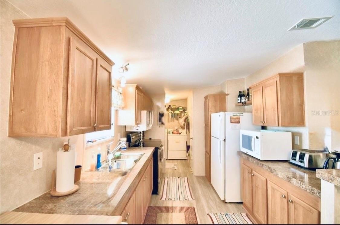 251 Patterson Rd #h29 Property Photo 4