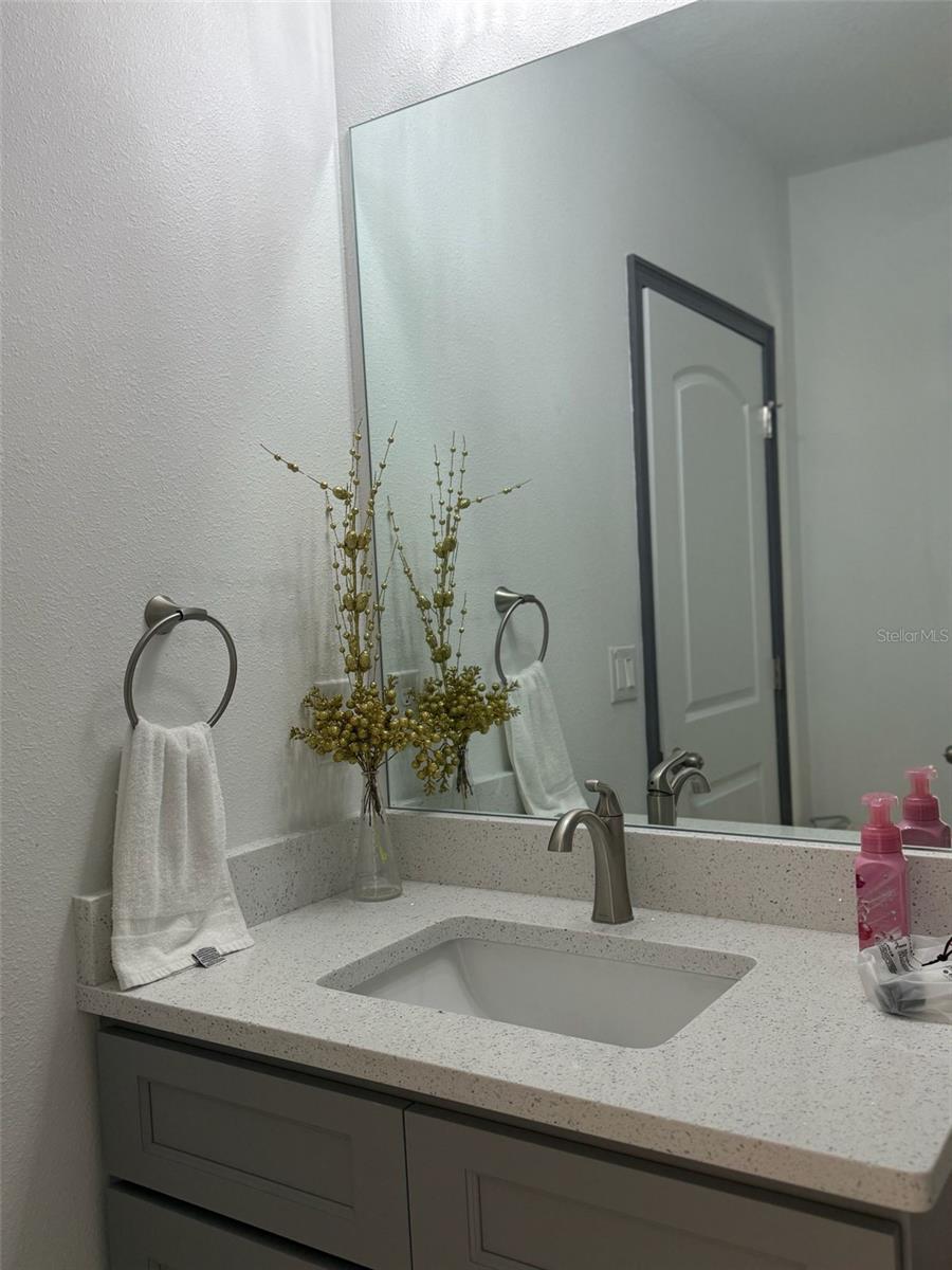 2050 Florida Development Rd #b Property Photo 10